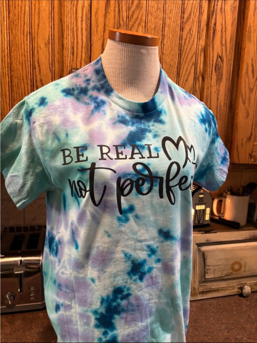 💜Gildan Tie-Dye "Be Real Not Perfect" Tee - Blue & Purple